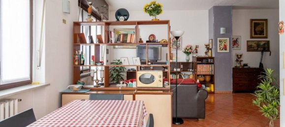 2 rooms Apartment in Collegno, Italy No. 19750 5
