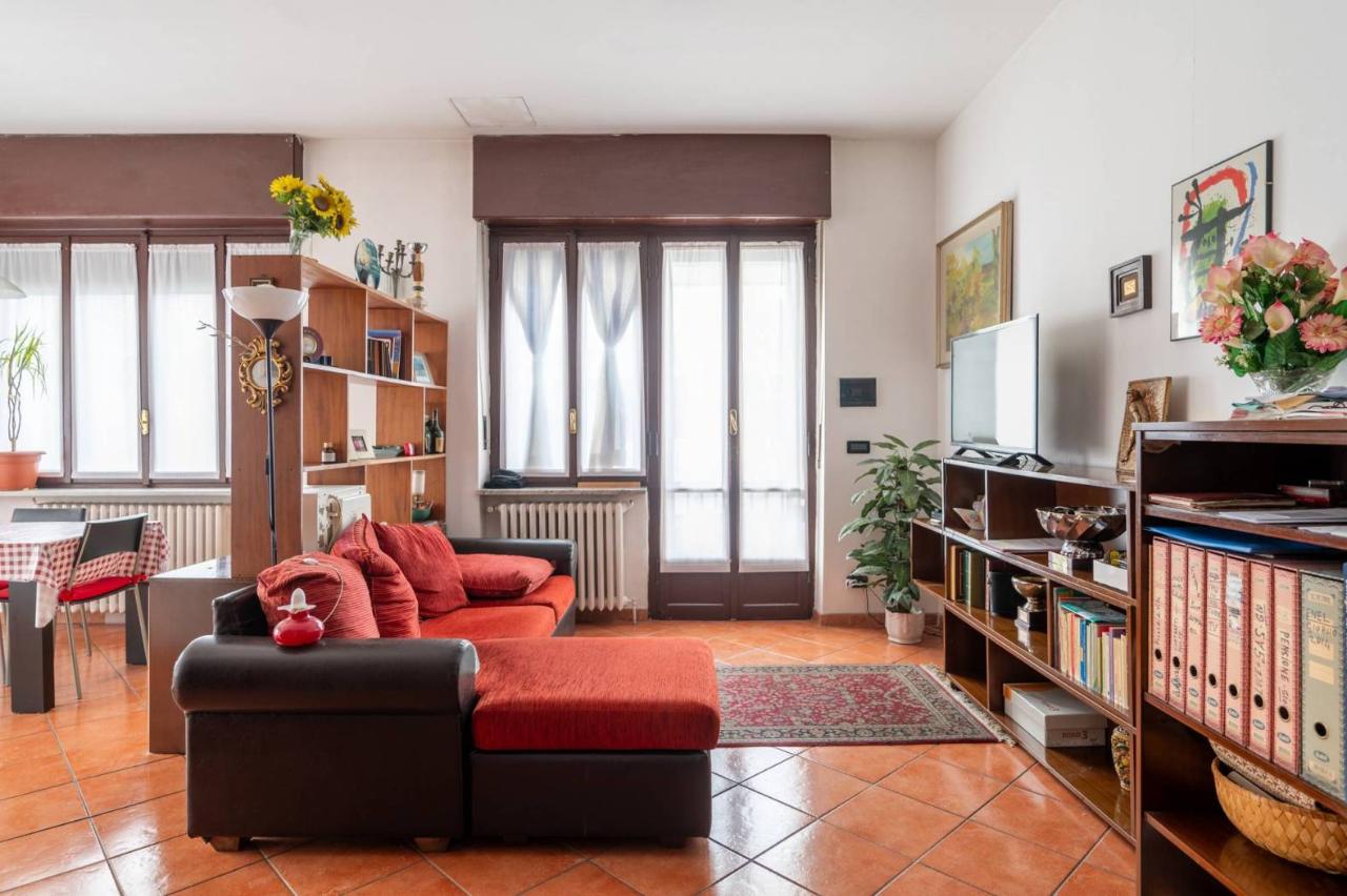 2 rooms Apartment in Collegno, Italy No. 19750