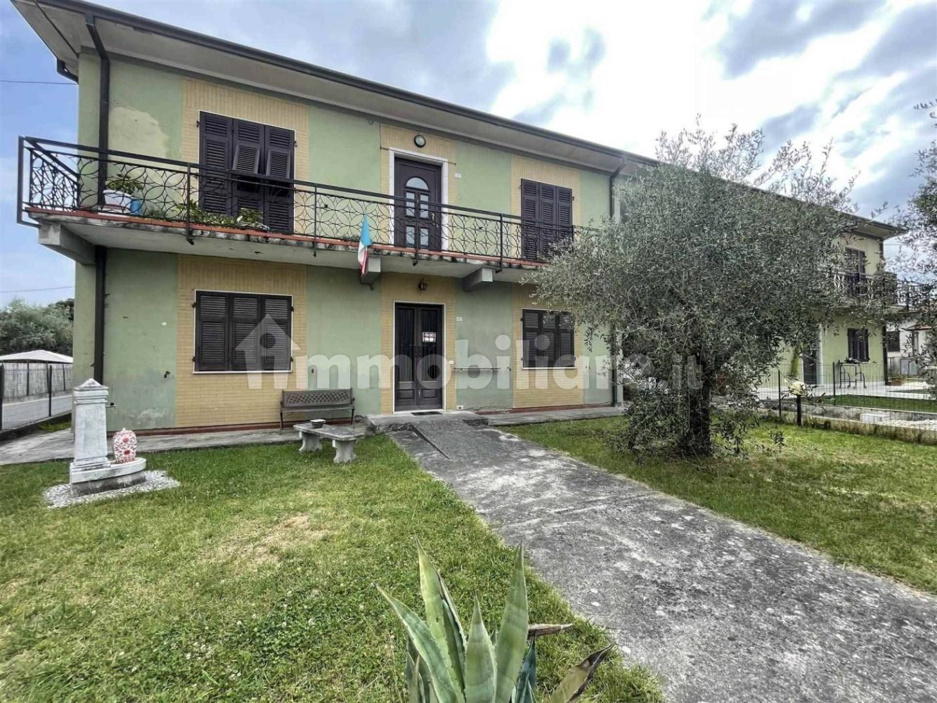 2 bedrooms Apartment in Luni, Italy No. 302448