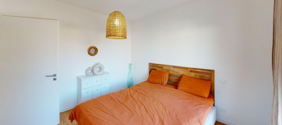 3 bedrooms House in Leognan, France No. 185907 16