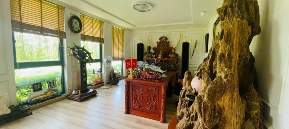 252m² Villa in District 7, Vietnam No. 7928 5