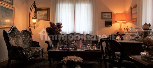 3 chambres Appartement à Brescia, Italy No. 158655 10