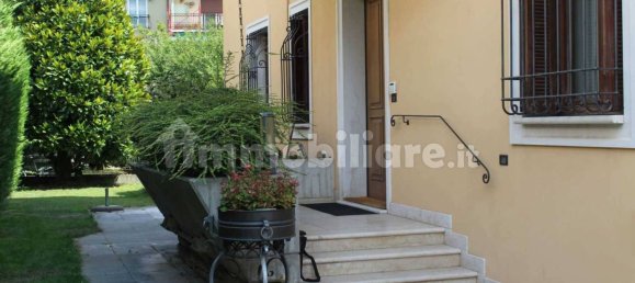 3 chambres Appartement à Brescia, Italy No. 158655 4