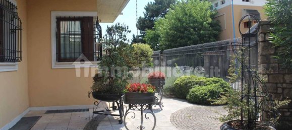 3 chambres Appartement à Brescia, Italy No. 158655 6