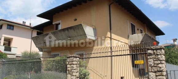 3 chambres Appartement à Brescia, Italy No. 158655 3