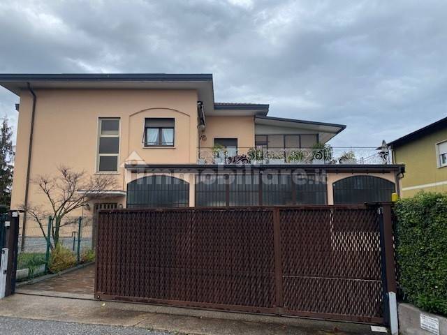 3 Schlafzimmer Haus in Cassina Rizzardi, Italy, Nr. 11169