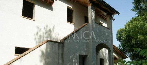15-Zimmer Haus in Prato, Italy, Nr. 233173 14