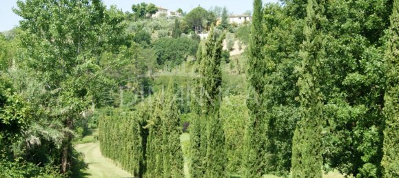 15-Zimmer Haus in Prato, Italy, Nr. 233173 31