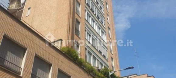 Garage in Milan, Italy 11m², Nr. 353993 4