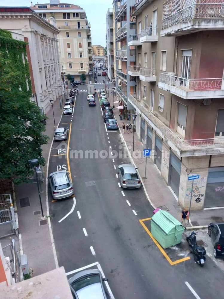 6 bedrooms Apartment in Pescara, Italy No. 93726