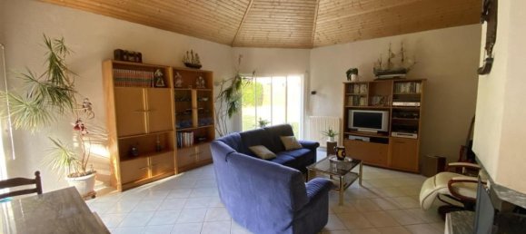 2 bedrooms Villa in Vertou, France No. 289199 4