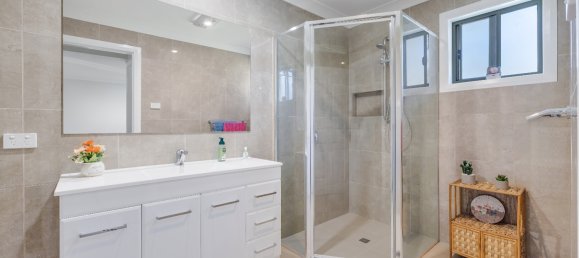 4 Schlafzimmer Haus in Sancrox, Australia, Nr. 294 12