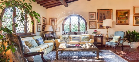 7 bedrooms Villa in Pescia, Italy No. 78397 15