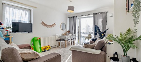 1 bedroom Apartment in London, United Kingdom No. 10728 11