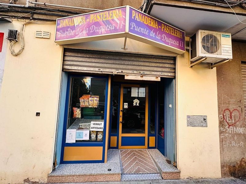 Propiedad comercial en Granada, Spain 45 m² No. 226513