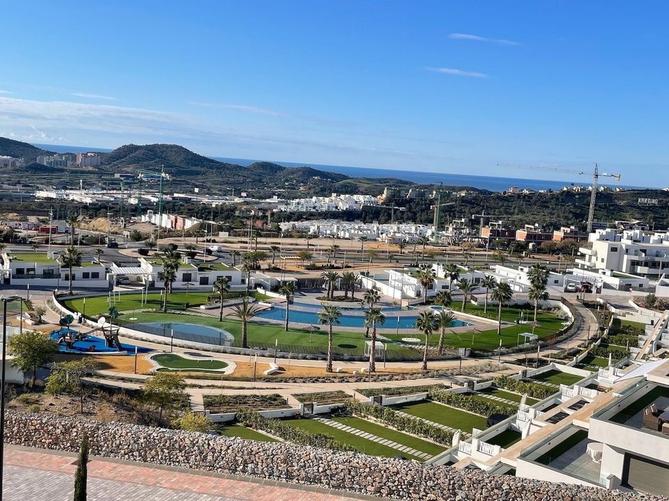 3 bedrooms Apartment in Alicante, Spain No. 188219