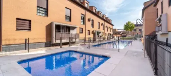 Apartamento de 2 dormitorios en Sevilla la Nueva, Spain No. 178822 31