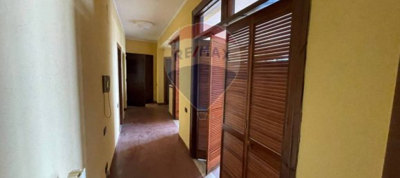 3 bedrooms Apartment in Cosenza, Italy No. 343699 3