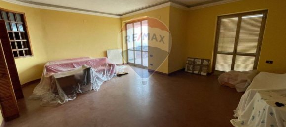 3 bedrooms Apartment in Cosenza, Italy No. 343699 18