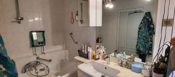 1 bedroom Apartment in Paris, France No. 333304 8