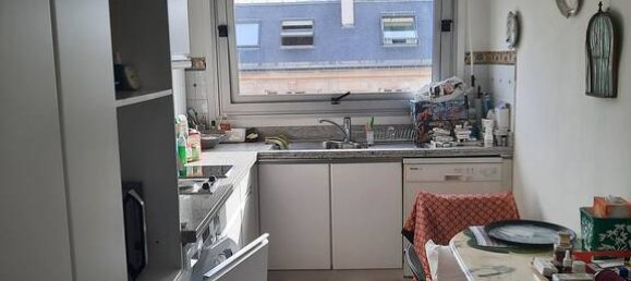 1 bedroom Apartment in Paris, France No. 333304 7