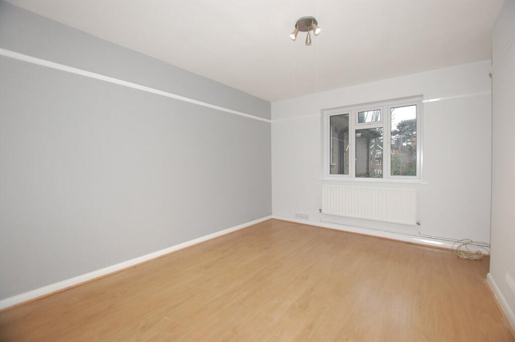 Duplex independente T2 em Bromley, United Kingdom N.º 880