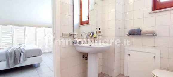 Apartamento de 1 dormitorio en Rescaldina, Italy No. 338751 11