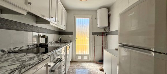 3 bedrooms Apartment in Alicante, Spain No. 182905 3