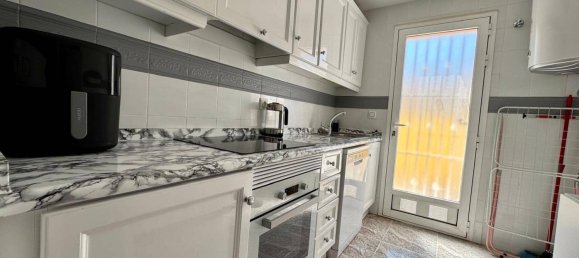 3 bedrooms Apartment in Alicante, Spain No. 182905 4