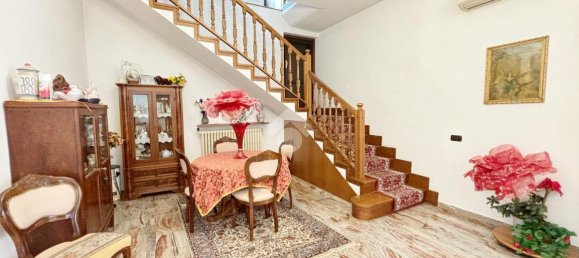 5غرفة فيلا في Seregno, Italy رقم 84750 15