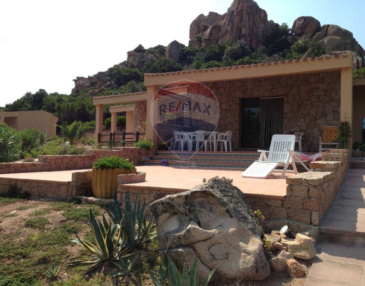 Дом с 5 комнатами в Тринита д’Агульту э Виньола, Италия № 223124