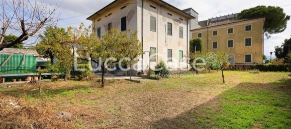 10 bedrooms House in Lucca, Italy No. 340761 10