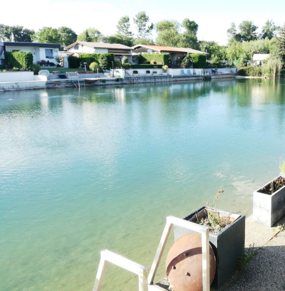 Bungalow de 2 habitaciónes en Gross-Enzersdorf, Austria No. 149095