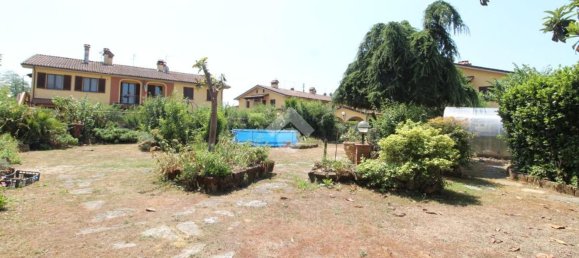 4 rooms Apartment in Larciano, Italy No. 269004 3