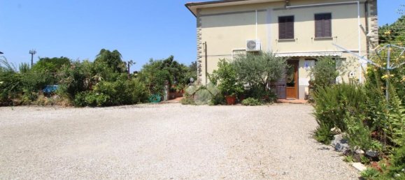 4 rooms Apartment in Larciano, Italy No. 269004 4