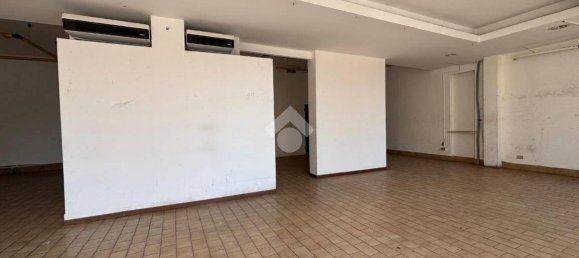 192m² Commercial property in Sona, Italy No. 272996 16