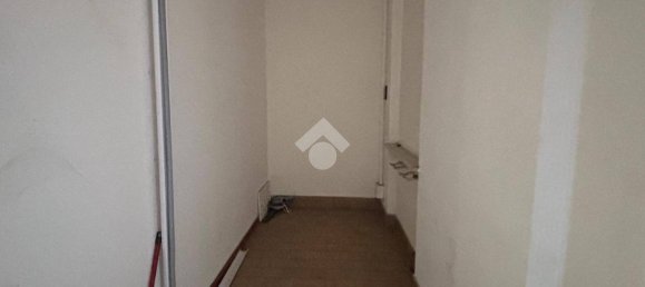 192m² Commercial property in Sona, Italy No. 272996 14