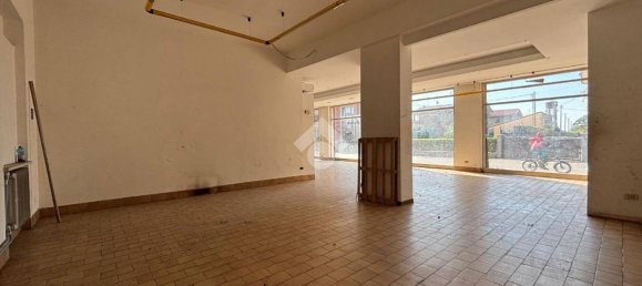 192m² Commercial property in Sona, Italy No. 272996 20