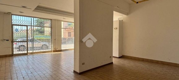 192m² Commercial property in Sona, Italy No. 272996 18