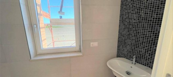 5 rooms Villa in Foggia, Italy No. 86910 12