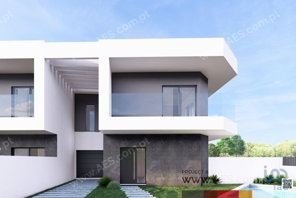 4 bedrooms House in Seixal, Portugal No. 123302