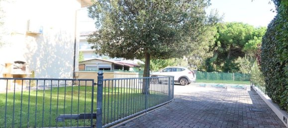 2 bedrooms Apartment in Cervia, Italy No. 354080 5