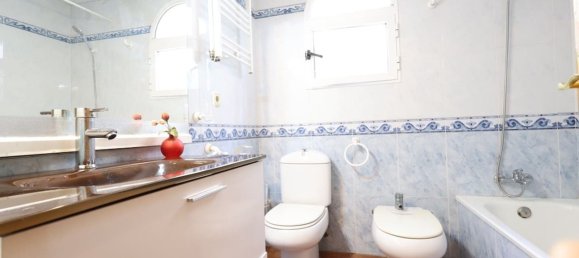 4 غرف نوم منزل في Alicante, Spain رقم 188406 11