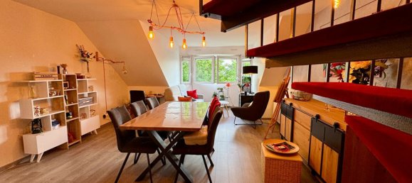 Dúplex de 2 dormitorios en Laval, France No. 357785 2