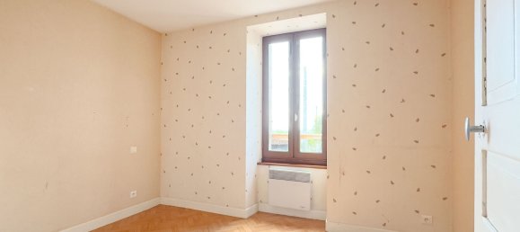 4-Zimmer Haus in Cantal, France, Nr. 337622 7