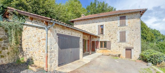 4-Zimmer Haus in Cantal, France, Nr. 337622 2