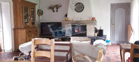 3 bedrooms House in Bienvillers-au-Bois, France No. 220482 2