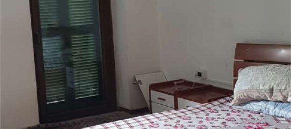 2 rooms Apartment in Monza, Italy No. 182998 5