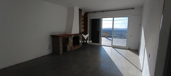 4 bedrooms House in Mediona, Spain No. 111374 4