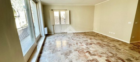 3 rooms Apartment in Montefalco, Italy No. 67108 9